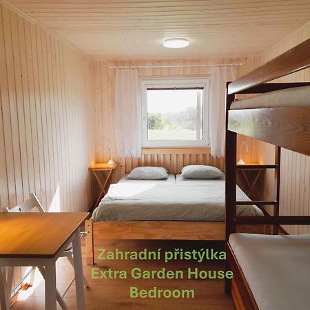 Ubytovani Na Sklepe U Prochazku Pouzdrany Exterior foto